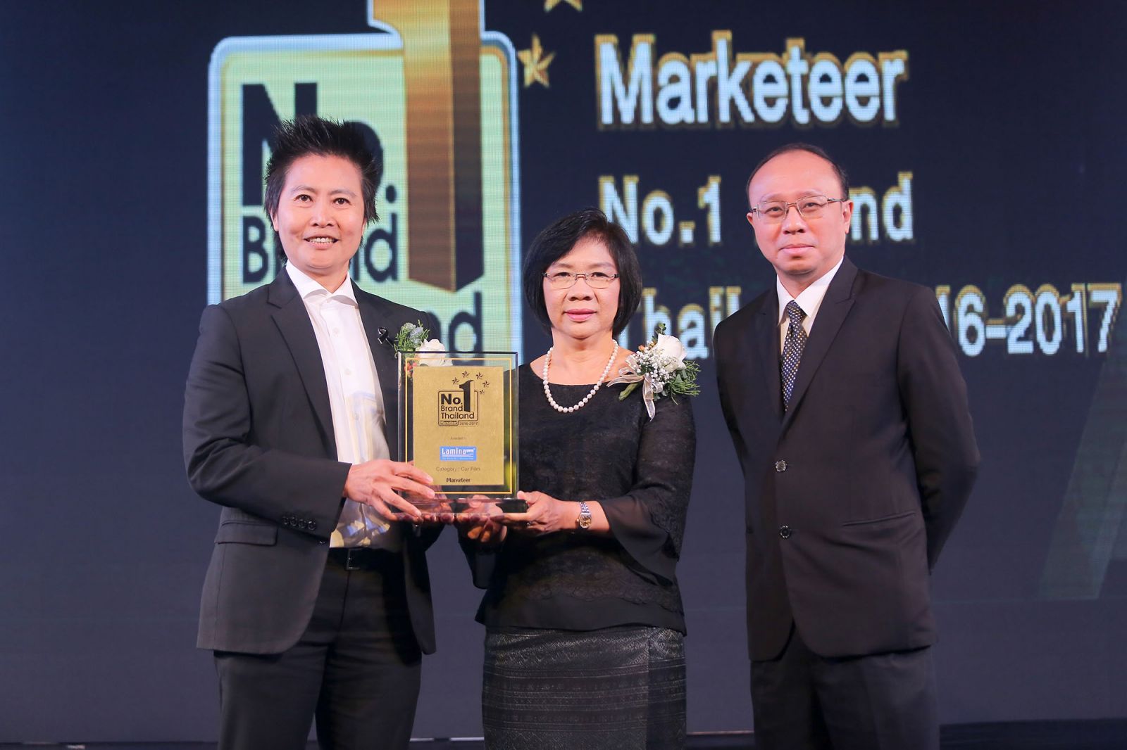 Lamina continues to win the hearts of consumers, winning the Marketeer No.1 Brand Thailand 2016-2017 award from real users’ survey.