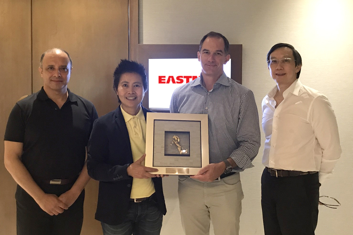 Lamina meets CEO of Eastman Chemical, preparing a full-fledged Asian optical film market plan. 