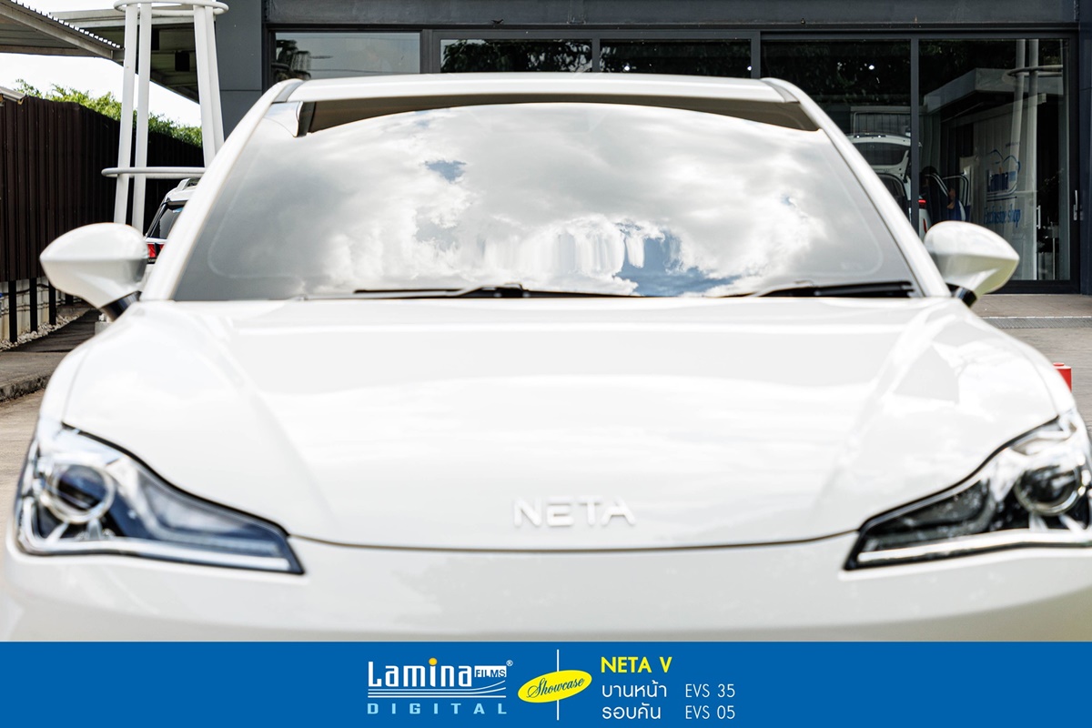 ติดฟิล์มรถยนต์ไฟฟ้า lamina evs boost NETA V 5