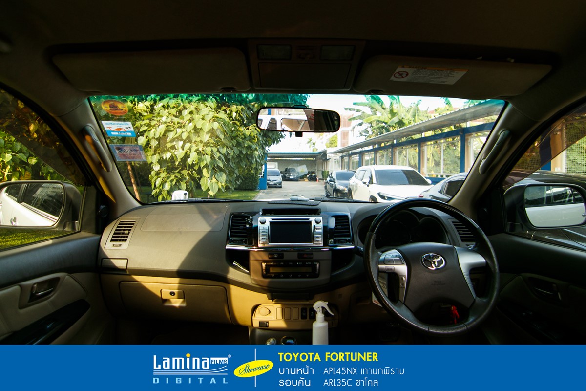 ฟิล์มดำ ฟิล์มสีชา lamina executive series Toyota Fortuner 10