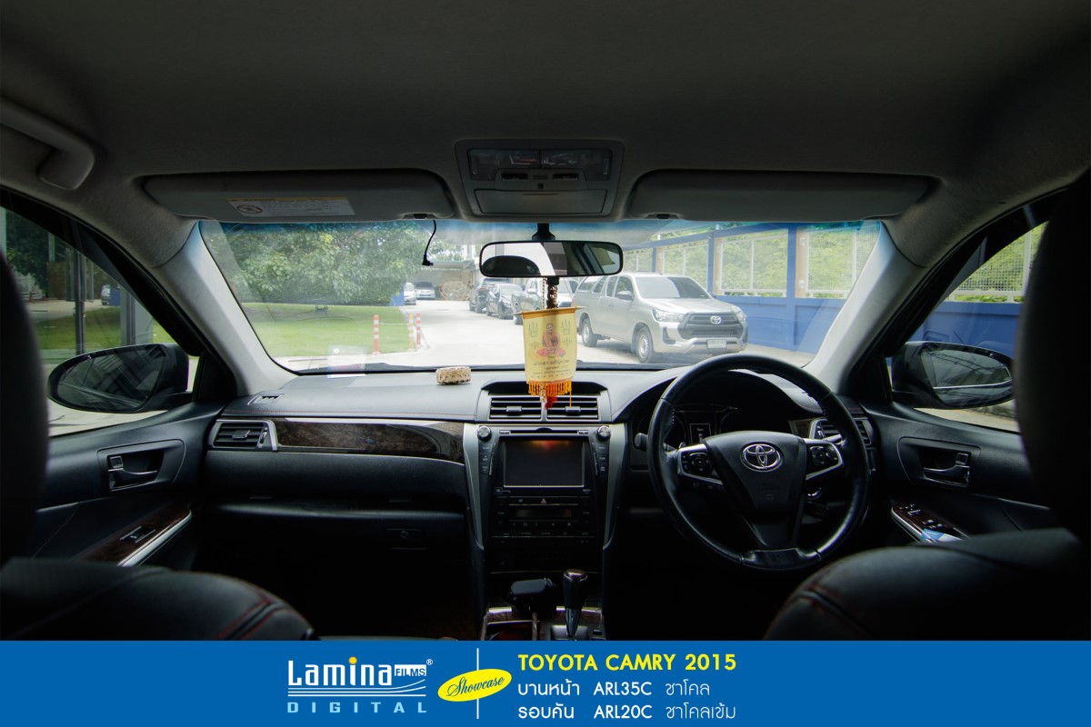 ฟิล์มดำ ฟิล์มสีชา lamina executive series Toyota Camry 2015 5